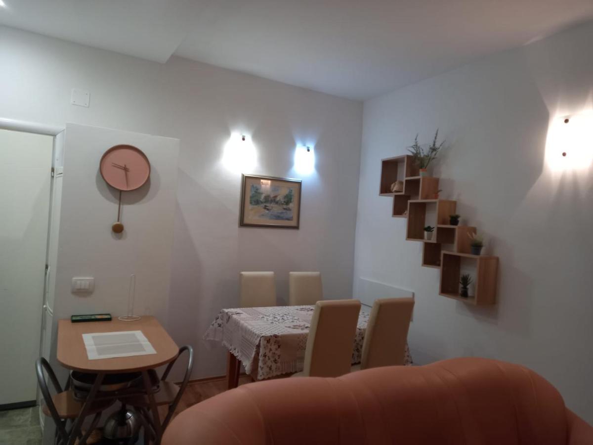 Jelena Διαμέρισμα Omiš Εξωτερικό φωτογραφία