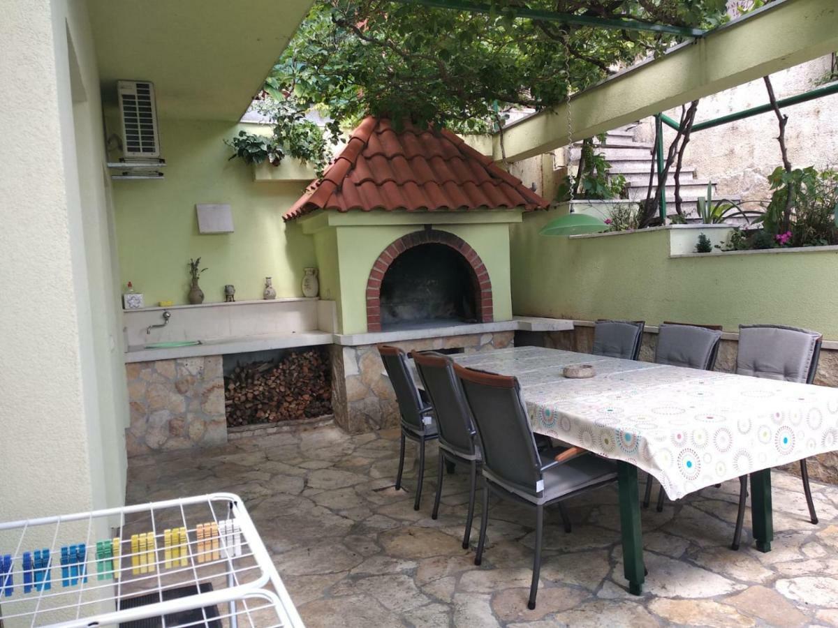 Jelena Διαμέρισμα Omiš Εξωτερικό φωτογραφία